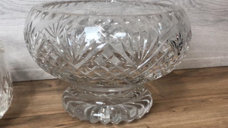 Selection of six cut glass fruit bowls, largest 10" diameter / AN22 - Bild 3 aus 7