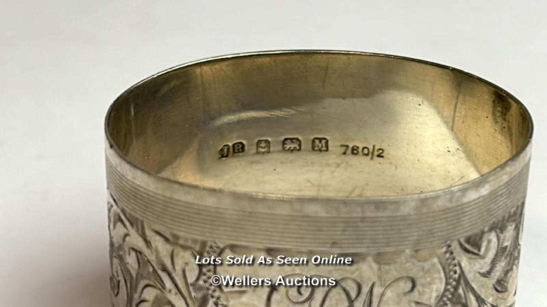 *Twelve assorted napkin rings including five hallmarked silver, silver weight 161g / AN17 - Image 5 of 12