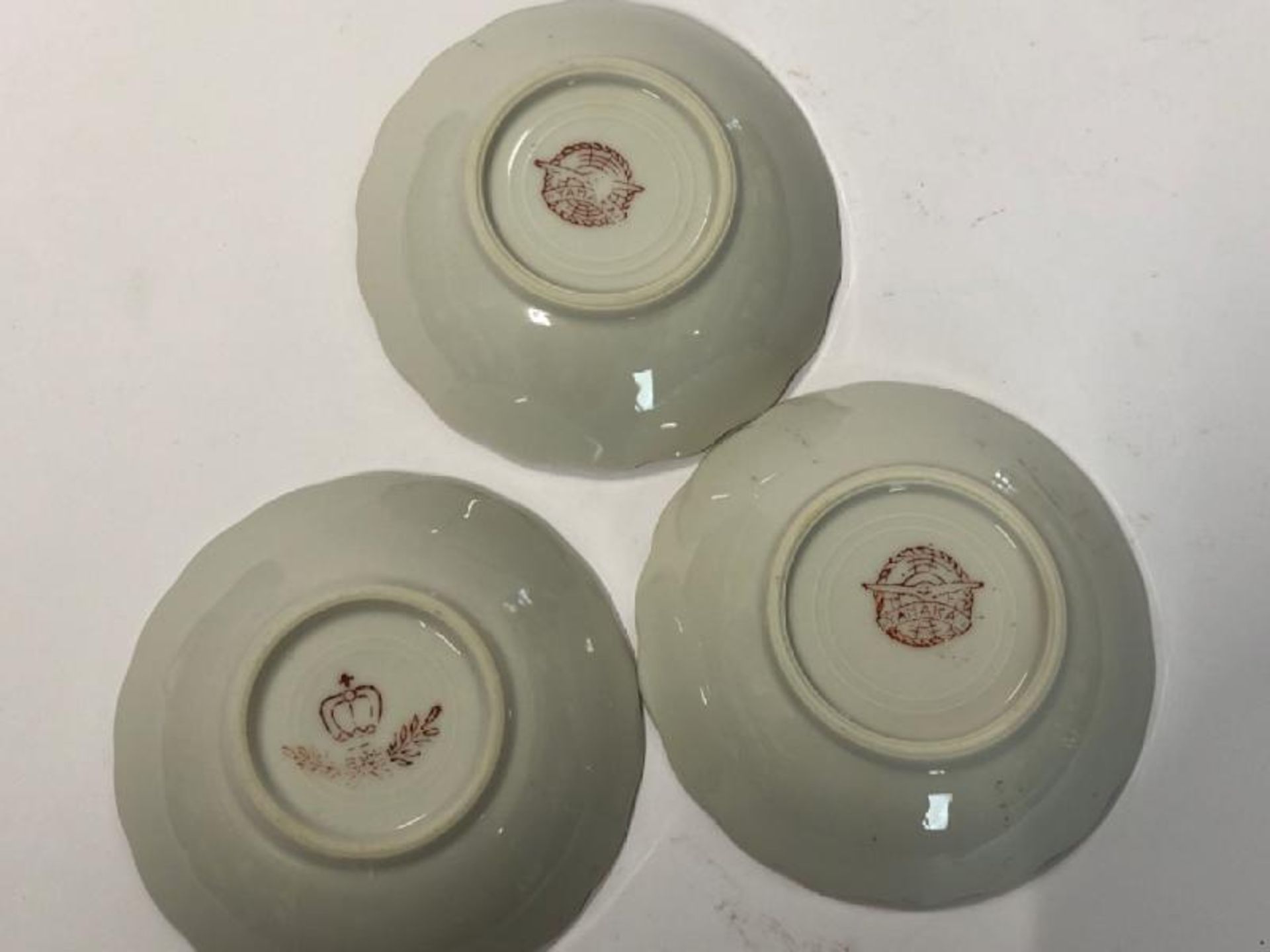 Collection of vintage oriental ceramics including Japanese tea cups with lids, small Chinese - Image 23 of 23