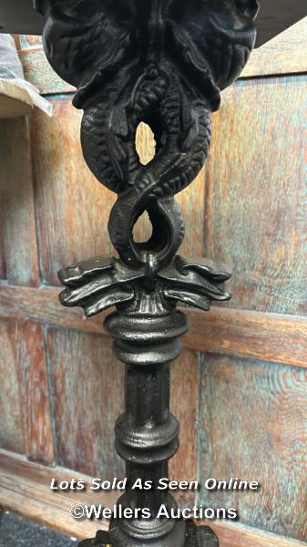 Decorative cast iron garden stand, 86.5cm high - Image 3 of 4