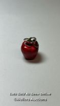 Silver and enamel apple pendant, length 1.5cm. Weight 5.94g / SF