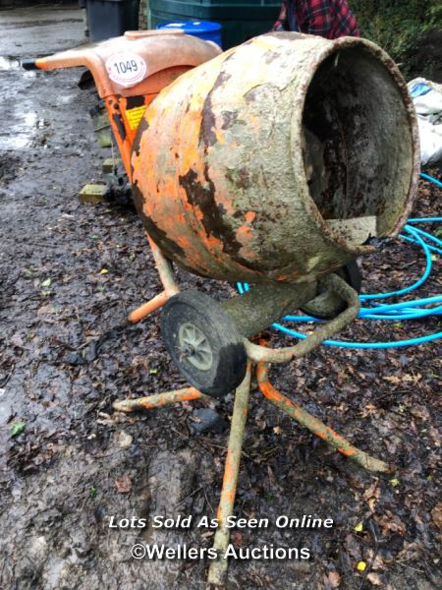 BELLE MINI MIX 150 CONCRETE MIXER / NO VAT ON HAMMER PRICE