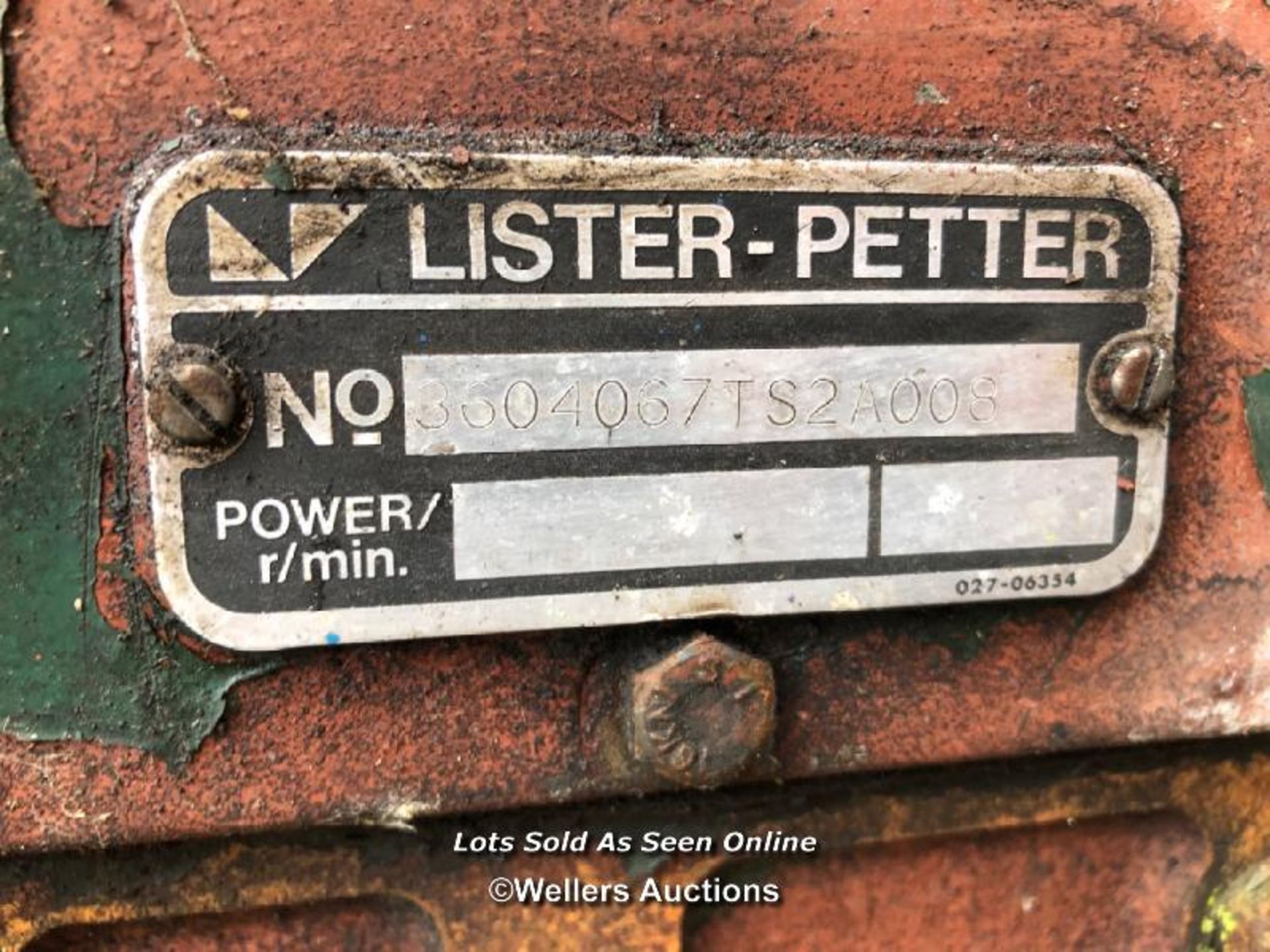 LISTER TWIN CYLINDER ENGINE WITH CONTROL BOX, STARTERMATIC 6.5KVA, WORKING WHEN REMOVED / NO VAT - Image 4 of 6