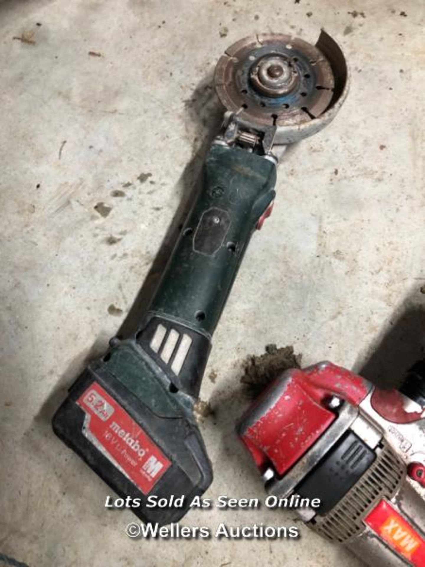 AIR GUN NAILER, PARKSIDE JIGSAW, BOSCH DRILL, METABO GRINDER, ERBAUER BATTERY, SHARK VACUUM - Image 5 of 6