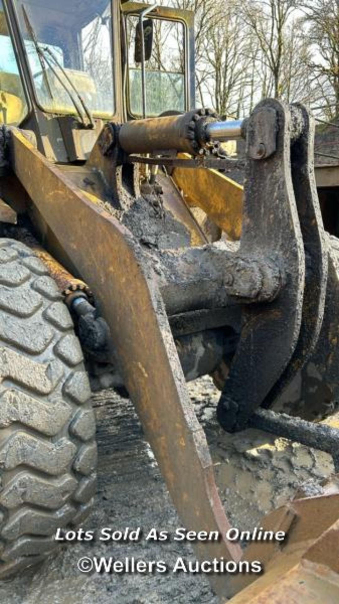 *KOMATSU WA320 FRONT WHEEL LOADER, BELIEVED TO BE A 1999 MODEL, SERIAL NO: 20193, ODOMETER - Image 3 of 23