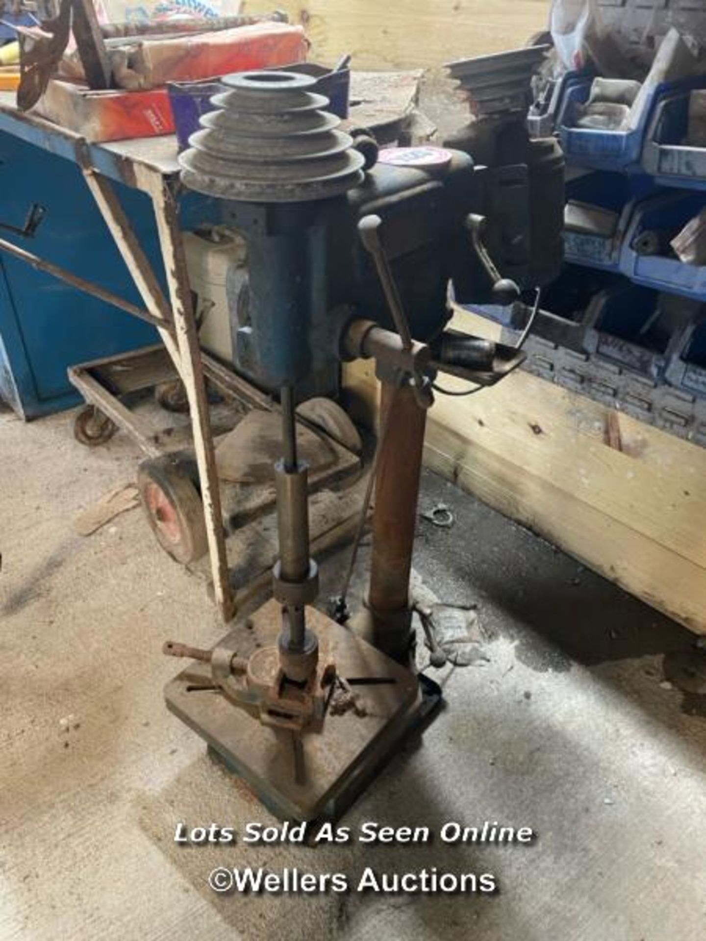 PILLAR DRILL / NO VAT ON HAMMER PRICE