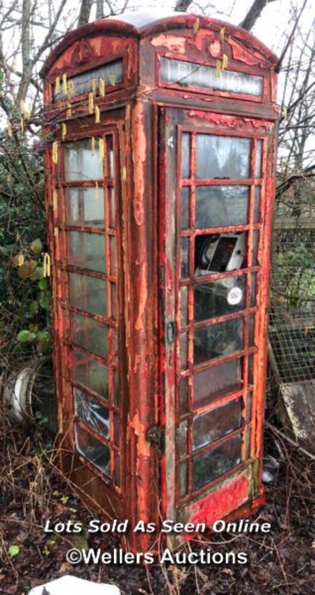 ORIGINAL BRITISH TELEPHONE BOX, 245CM (H) X 85CM (W) X 90CM (D) / NO VAT ON HAMMER PRICE - Image 2 of 8