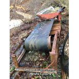 *30FT HYDRAULIC DRIVE CONVEYOR, 21.5IN (W) CONVEYOR / THIS LOT IS SUBJECT TO VAT ON HAMMER PRICE