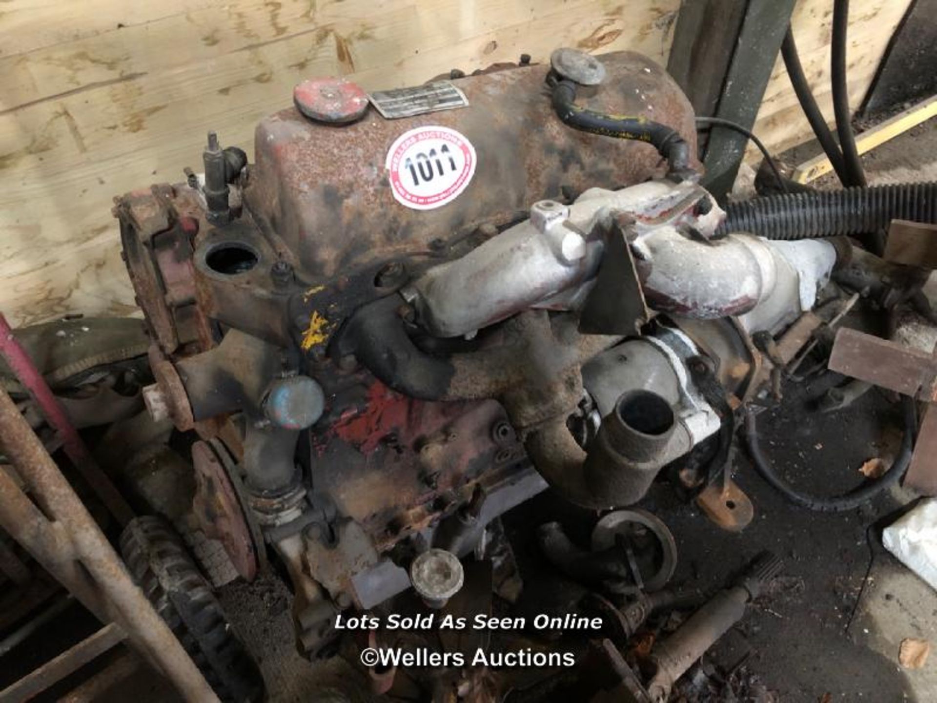 FORD 4D INDUSTRIAL ENGINE 2722E, COUPLED TO CHRYSLER AUTOMATIC BOX TELEHANDLER / NO VAT ON HAMMER