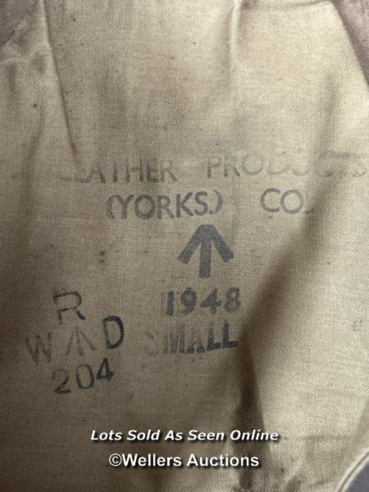 MACKINTOSH LONG GREEN GABARDINE BIKERS DESPATCH MILITARY JACKET, DATED 1948 - Image 3 of 4