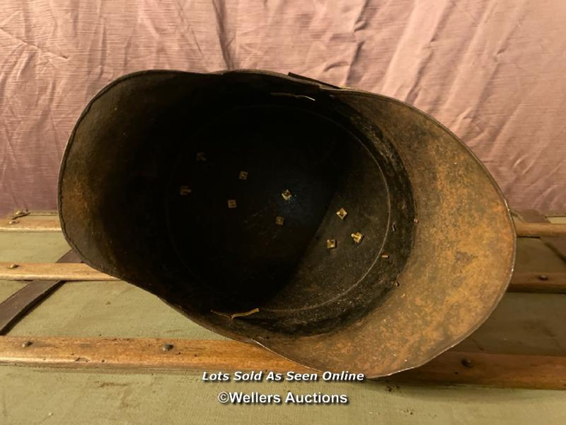 CIRCA 1800 FRENCH SAPEURS AND POMPIERS HELMET - Image 4 of 4