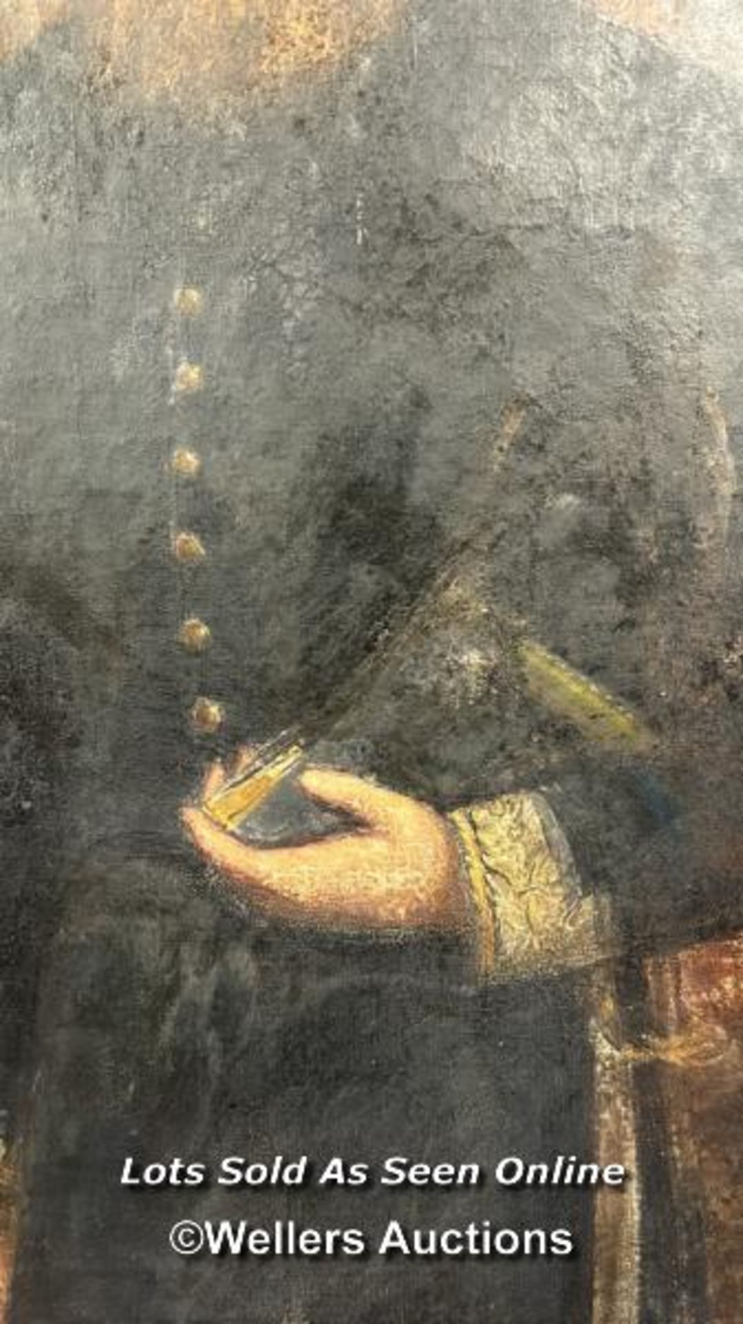 OIL ON CANVAS DEPICTING NAVAL OFFICER HOLDING HIS HAT, TEAR TO FRONT, TAPED AT REAR, 77 X 64CM - Bild 3 aus 5