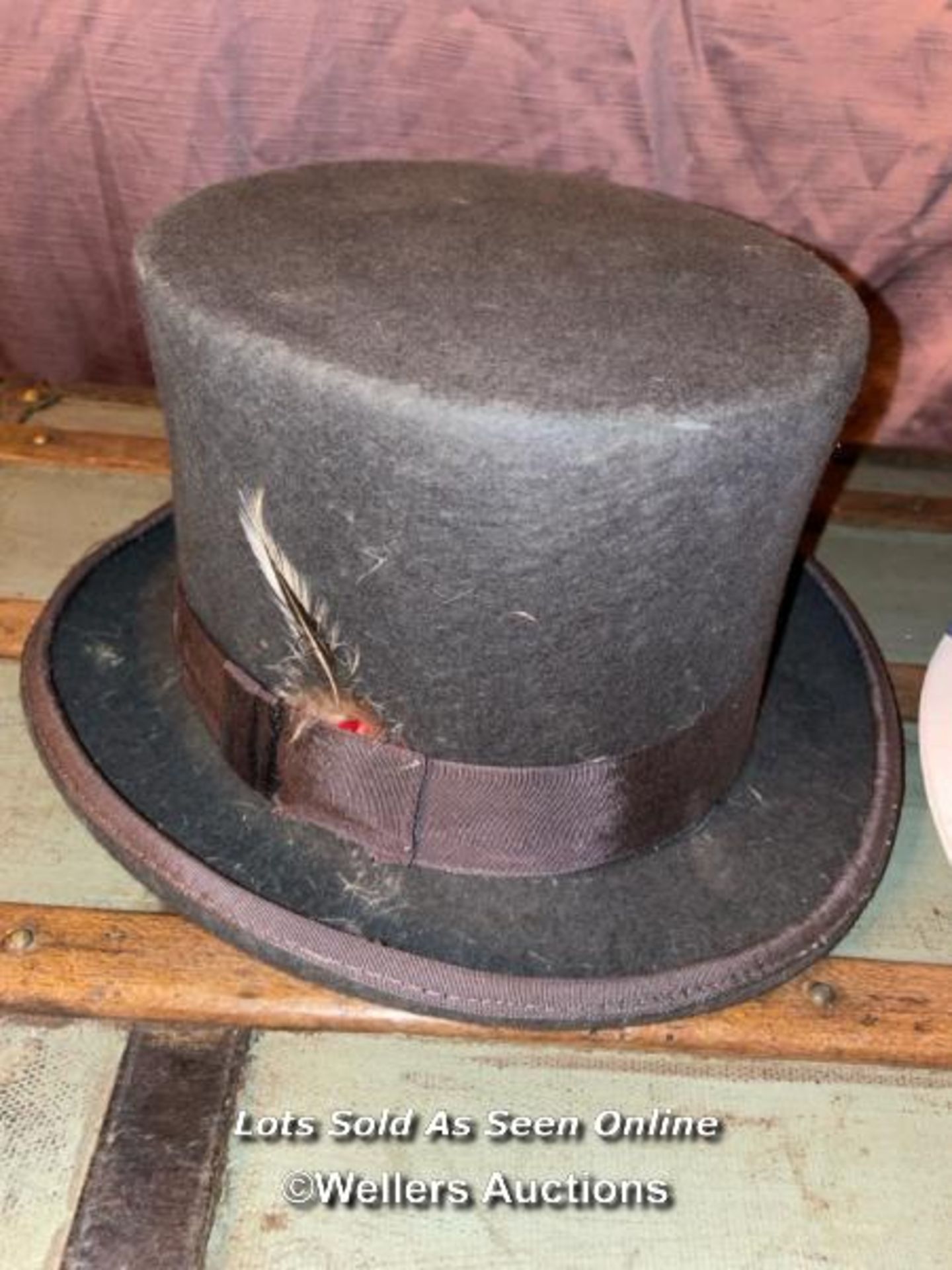 POLO HELMET AND KING ICE TOP HAT - Image 6 of 7