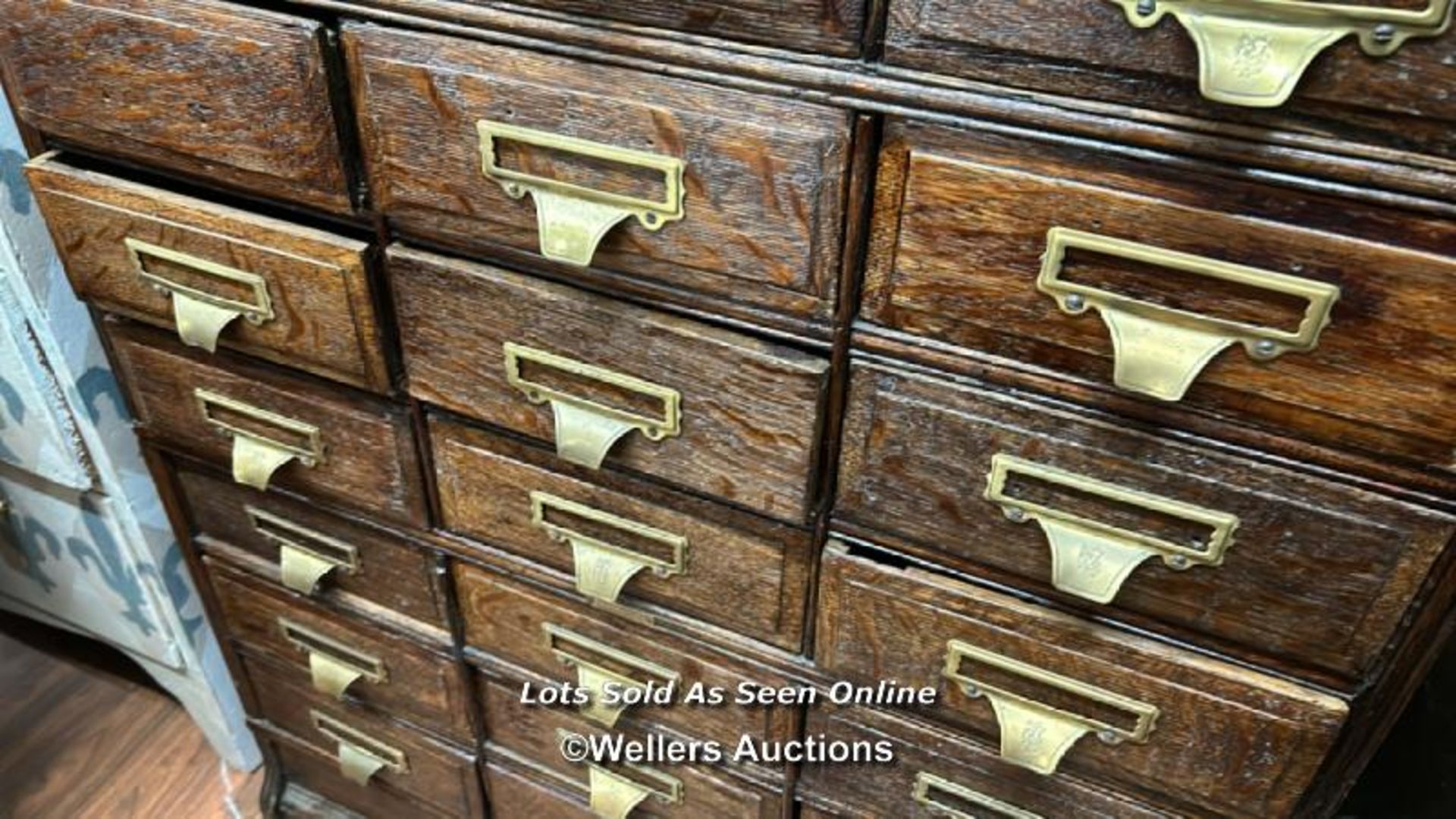 LATE 19TH CENTURY FILING CABINET, 27 DRAWERS, SHOWS WITH MISSING HANDLE, THE HANDLE IS PRESENT - Image 4 of 6