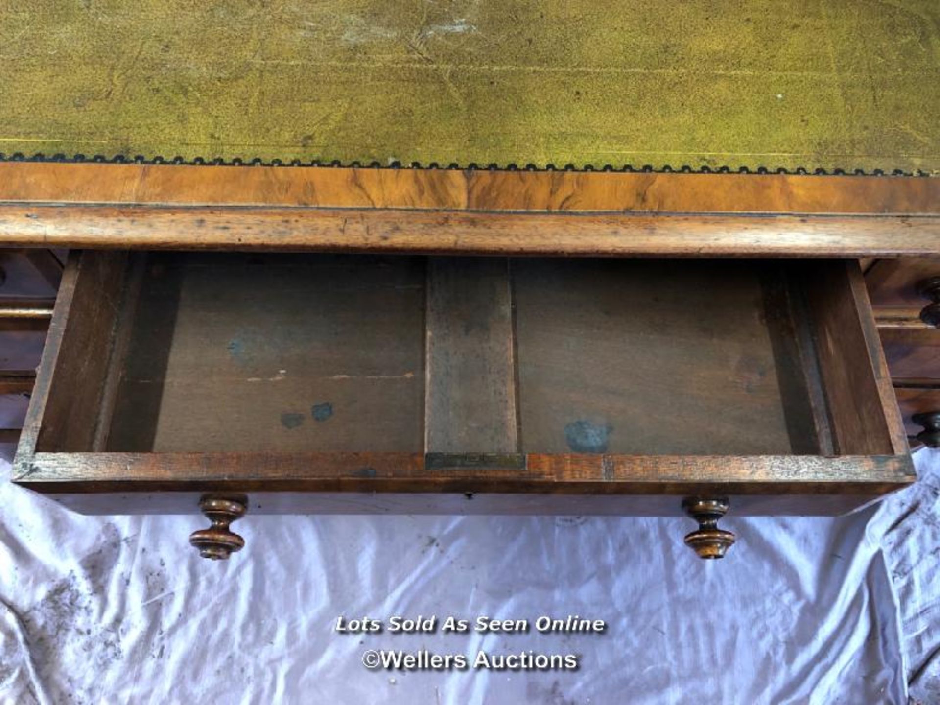 MID 19TH CENTURY WALNUT VENEERED MAHOGANY LINED TWIN PEDESTAL WRITING DESK WITH LEATHER INLAID, - Image 6 of 7