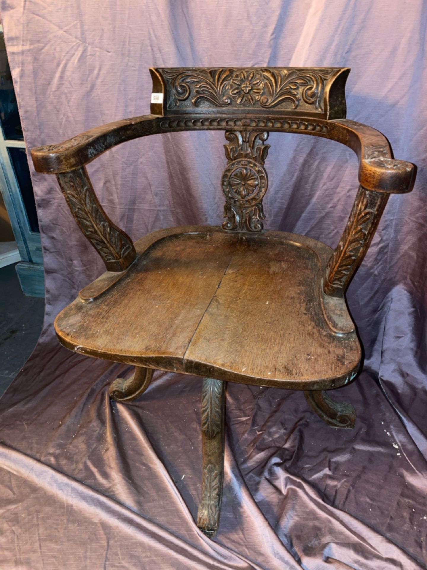 OAK CAPTAINS CHAIR WITH FOLIATE CARVING, 56 X 52 X 81CM - Image 2 of 4