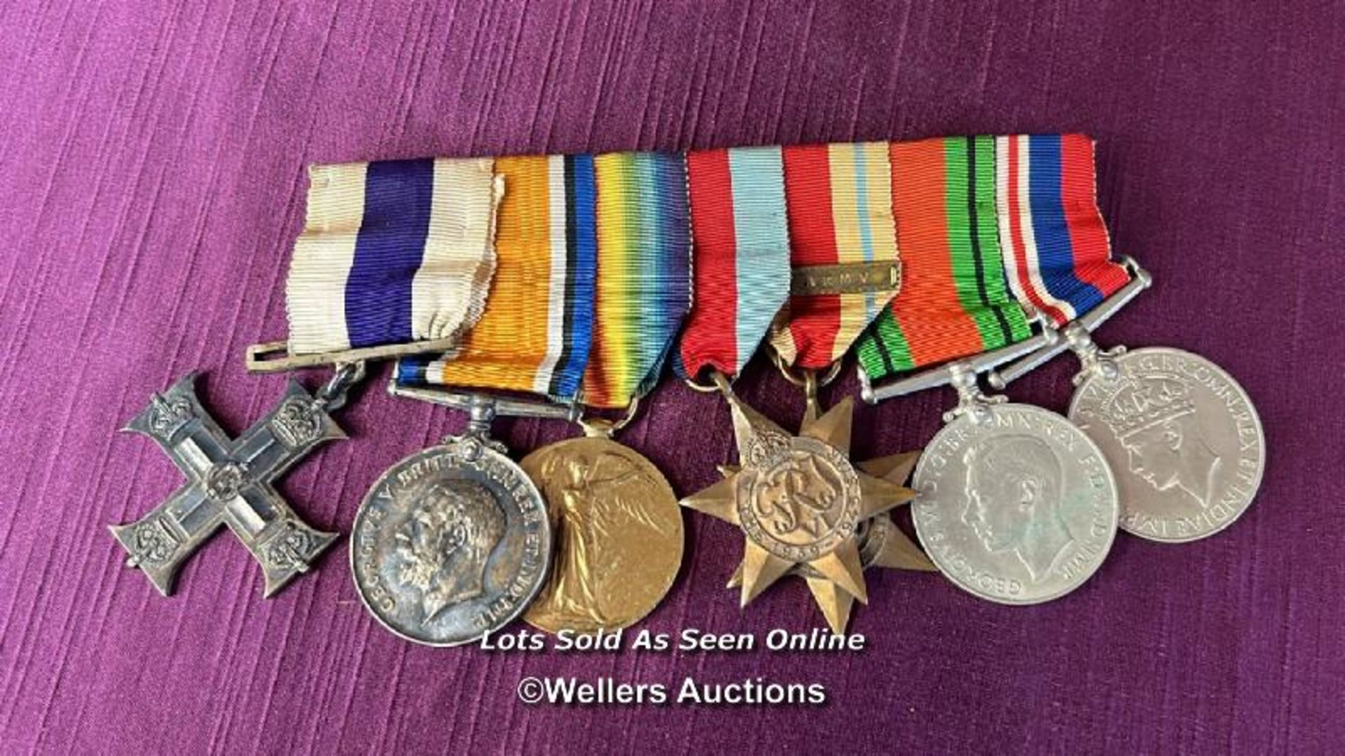 SET OF ASSORTED WORLD WAR ONE AND WORLD WAR TWO MILITARY MEDALS AWARDED TO LIEUTENANT J. W. BUCKLEY, - Bild 2 aus 22