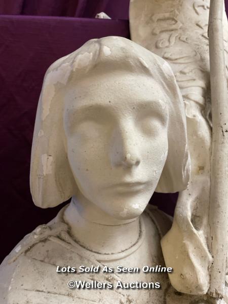 PLASTER CAST STATUE OF JOAN OF ARC, MAID OF ORLEANS, ALL MAJOR PARTS PRESENT AND SOME REPAIR - Image 2 of 7