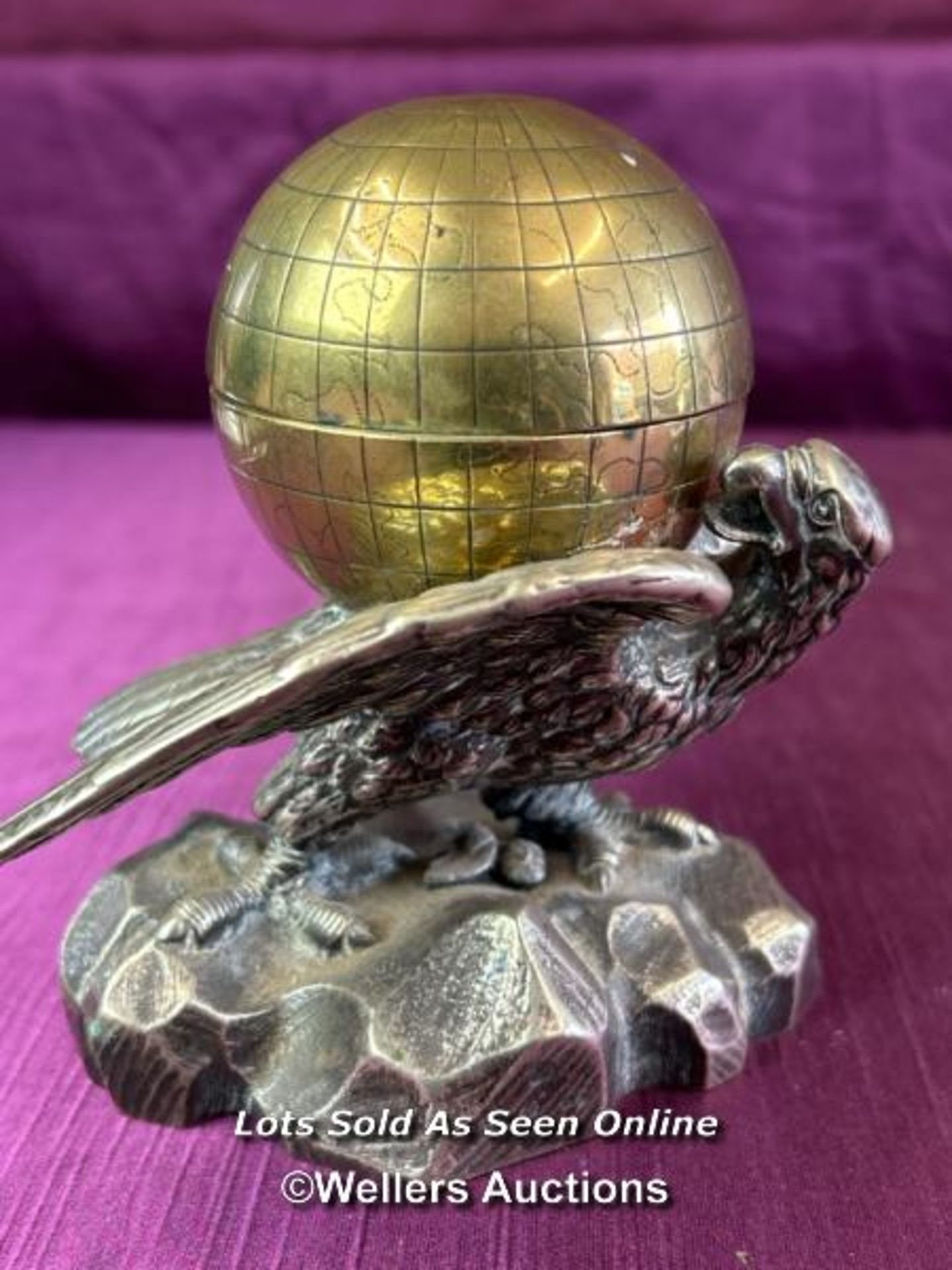 HALLMARKED WHITE METAL EAGLE WITH BRASS GLOBE INKWELL, HEIGHT 12CM, TOTAL WEIGHT 803GMS