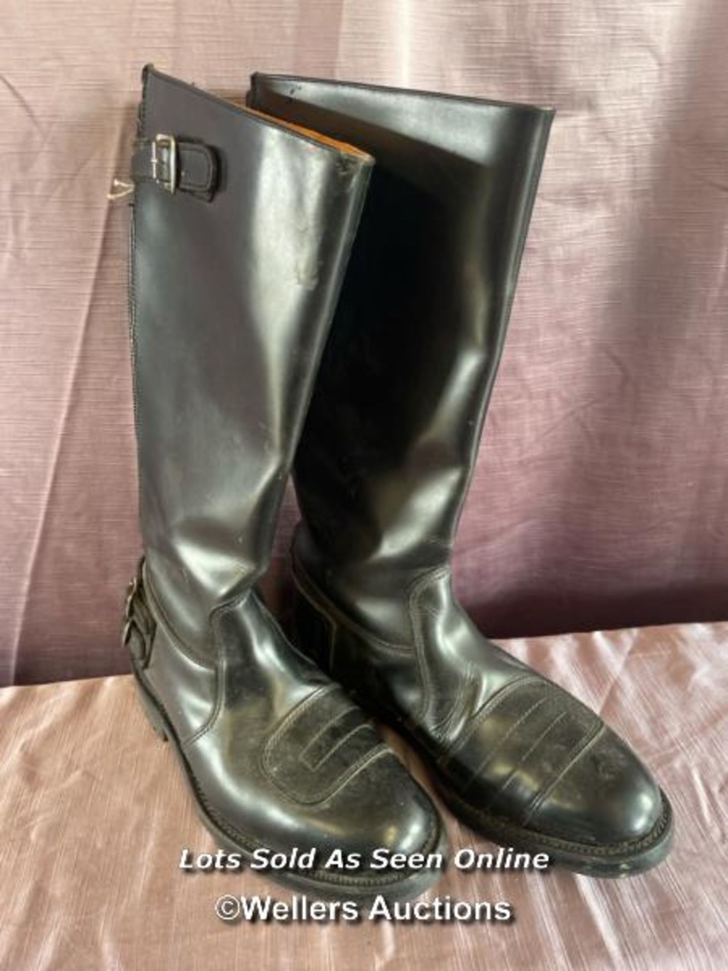 POLICE MOTORCYCLE BOOTS, UN-USED STOCK, SIZE 42