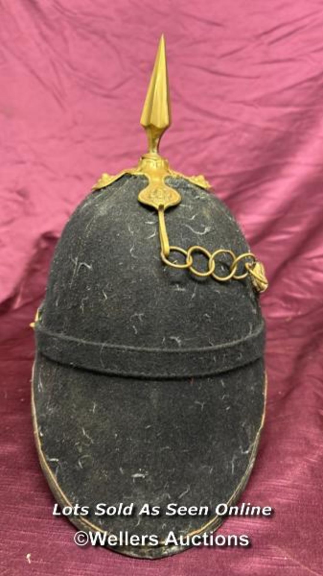 BRITISH HOME SERVICE SPIKED HELMET TO THE WEST RIDING REGIMENT, APPEARS TO BE THEATRICAL - Bild 5 aus 5