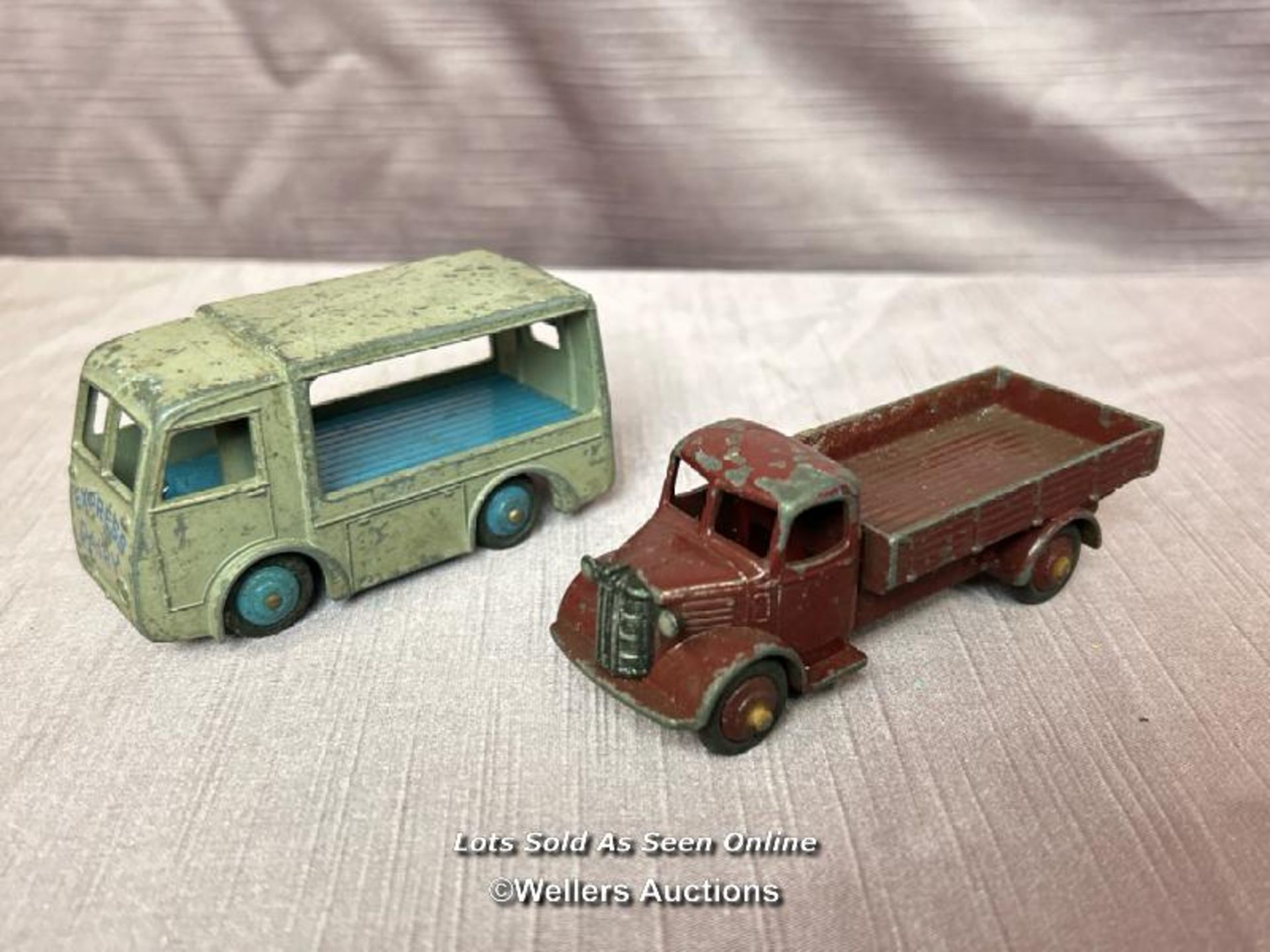 DINKY N.O.B. ELECTRIC VAN FOR EXPRESS DAIRY TOGETHER WITH A DINKY AUSTIN TRUCK