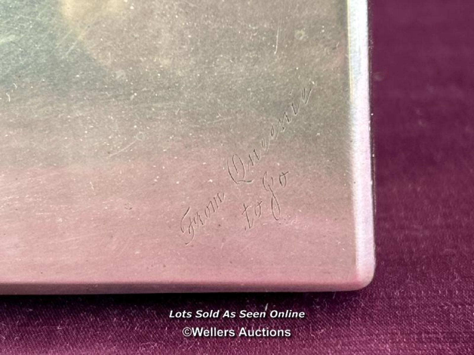 WHITE METAL AND WOODEN TRINKET BOX WITH INSCRIPTION 'FROM QUEENIE TO JO', DATED 13/04/48, 16.5 X 9 X - Image 4 of 4