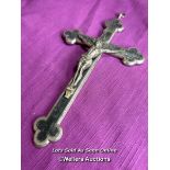 WHITE METAL AND INLAID EBONISED CRUCIFIX WITH BRASS FIGURE OF JESUS, LENGTH 23CM