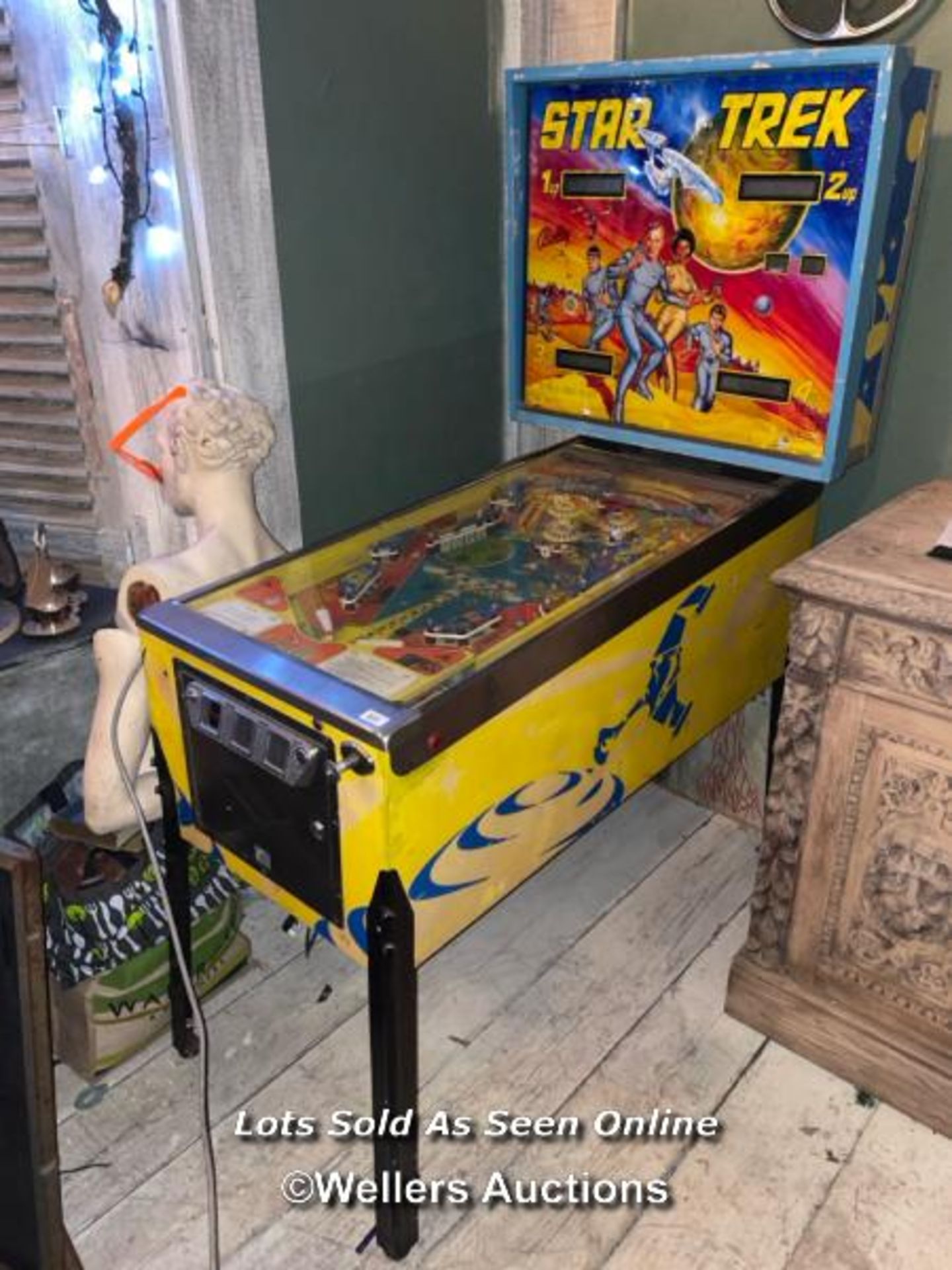 BALLY STAR TREK PINBALL MACHINE 1979, 77 X 136 X 177CM, WITH ALTERNATIVE SOUND CARD, POWERS AND - Image 6 of 15