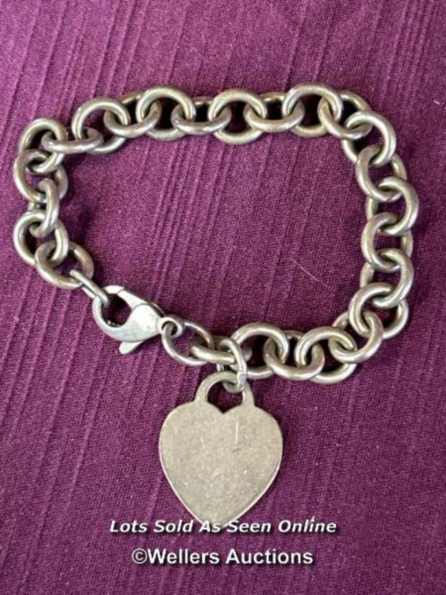 TIFFANY & CO. LINKED CHAIN BRACELET WITH HEART CHARM, MARKED 925 SILVER, WEIGHT 34GMS - Image 2 of 2