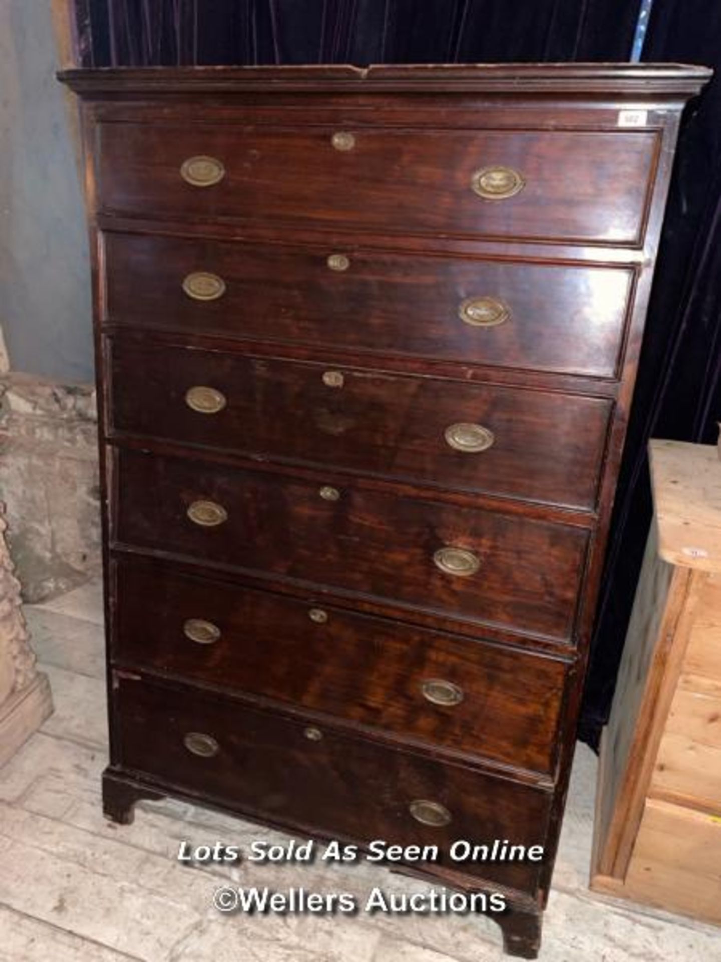 19TH CENTURY CHEST OF SIX GRADUATED DRAWERS IN MAHOGANY, SOME MOULDINGS MISSING, 112 X 56 X 170CM