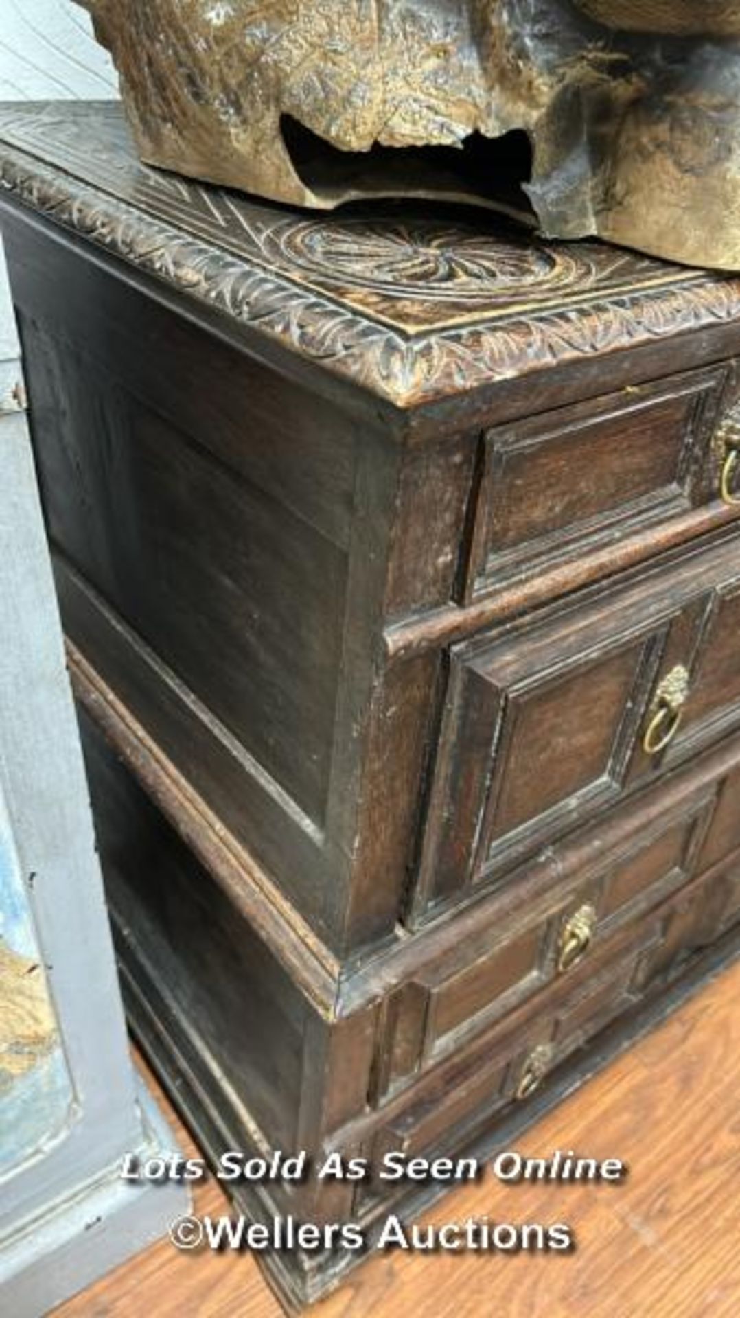 JACOBEAN OAK CHEST OF FOUR DRAWERS - Image 6 of 6