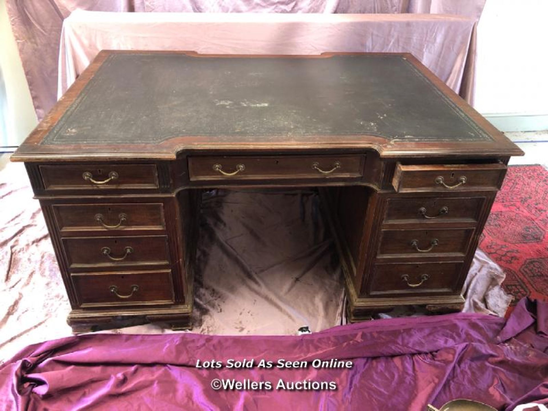 LARGE EDWARDIAN MAHOGANY PARTNERS DESK WITH LEATHER INLAID, COMPLETE WITH NINE DRAWERS TO ONE SIDE