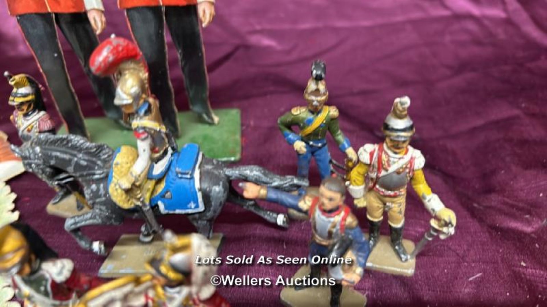 COLLECTION OF 19TH CENTURY PAPER DECOUPAGE SOLDIERS AND SEVEN FRENCH DRAGOON LEAD SOLDIERS - Image 6 of 6
