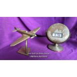 SMALL BRASS MODEL SPITFIRE TOGETHER WITH A SMALL GLOBE DAY CALENDAR