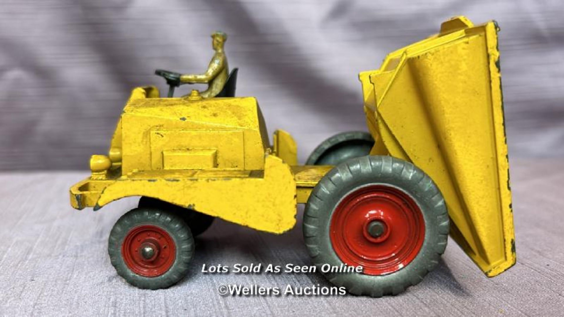 TWO DINKY SUPERTOYS MUIR HILL DUMPERS - Bild 3 aus 7