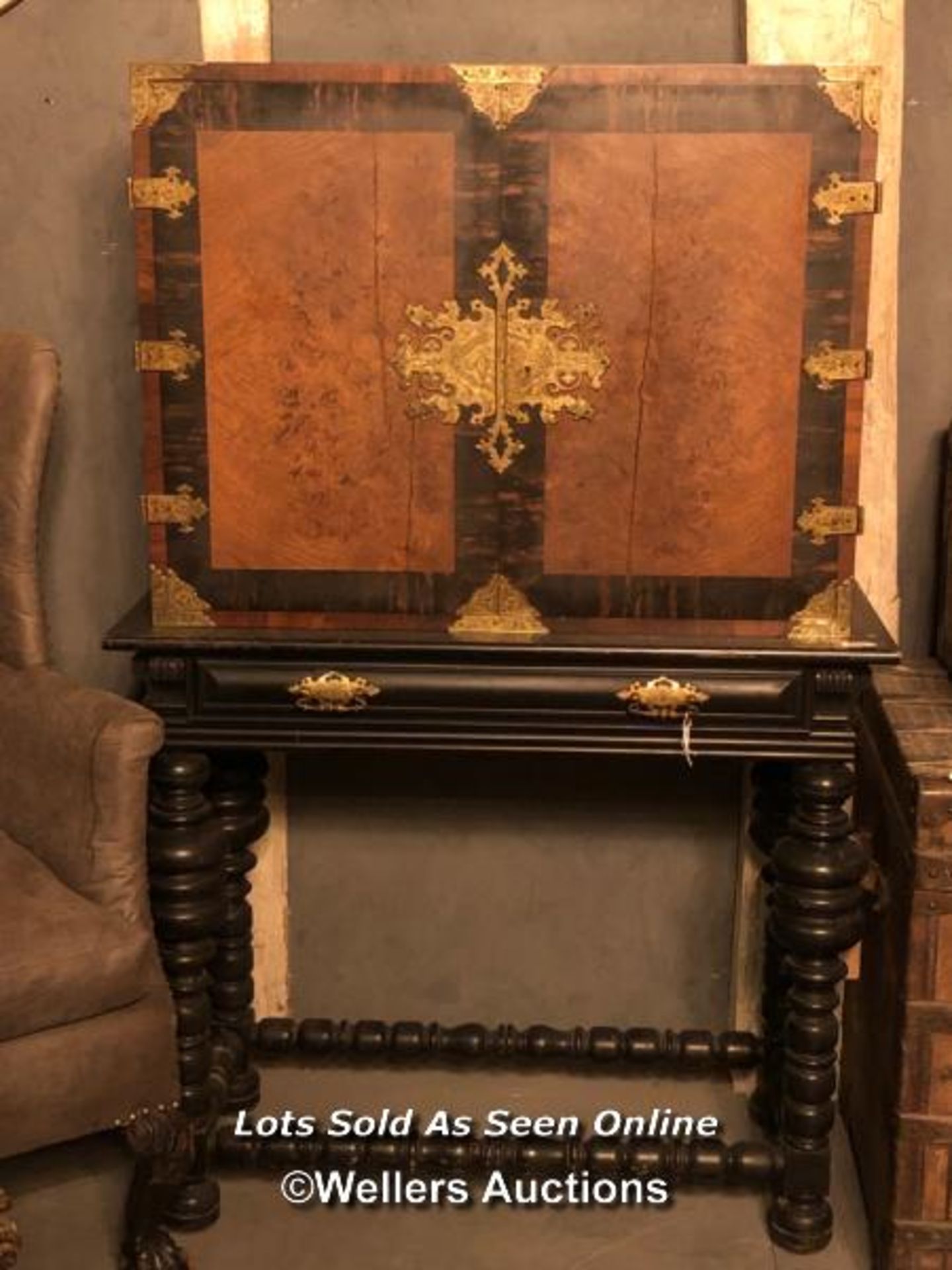 CHINOISERIE CABINET WITH EXTENSIVE ORMULU MOUNTED HINGES AND ESCUTCHEON VENEERED WTH EXOTIC