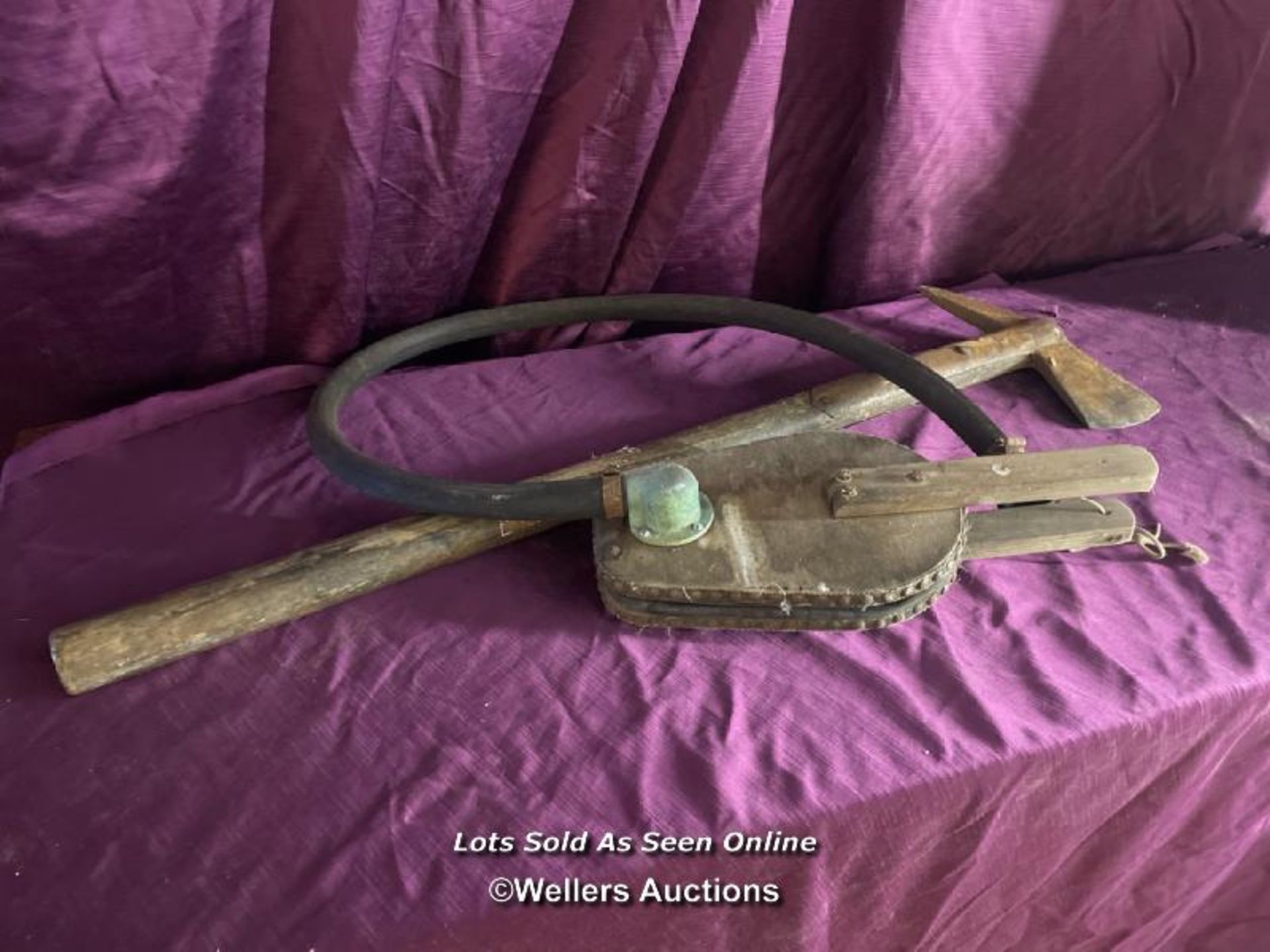 CIRCA 1900'S FIREMANS AXE, 93 X 28CM, AND A PAIR OF OLD BELLOWS - Image 2 of 3