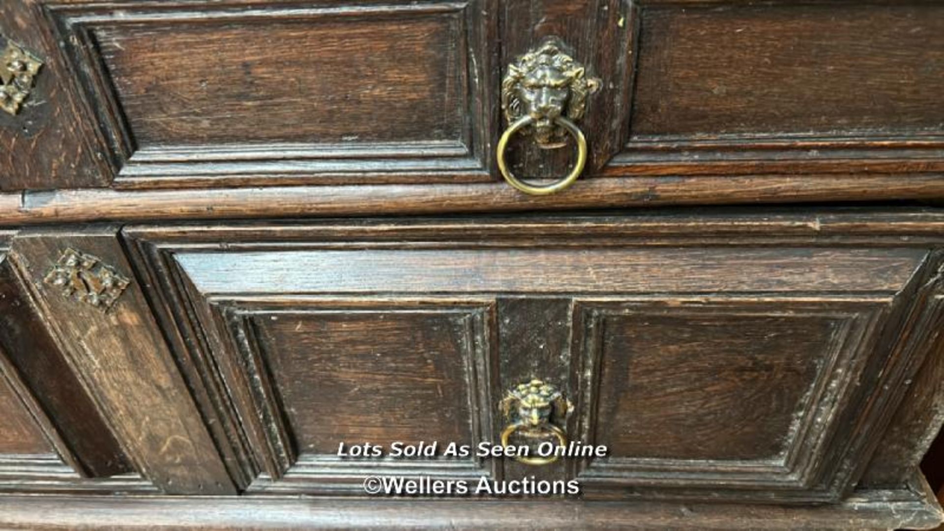 JACOBEAN OAK CHEST OF FOUR DRAWERS - Image 4 of 6