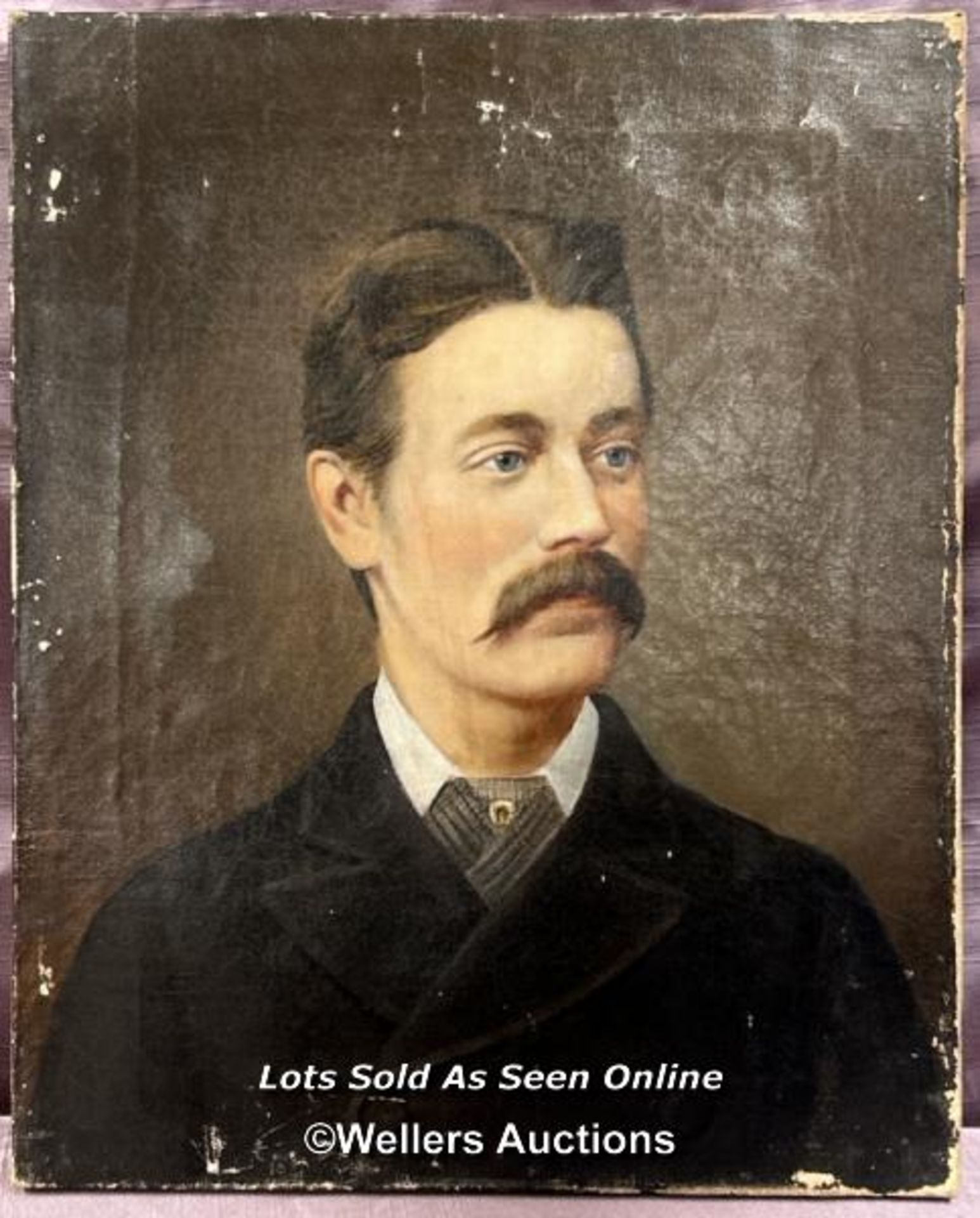 OIL ON CANVAS DEPICTING 19TH CENTURY GENTLEMAN, 38 X 31CM