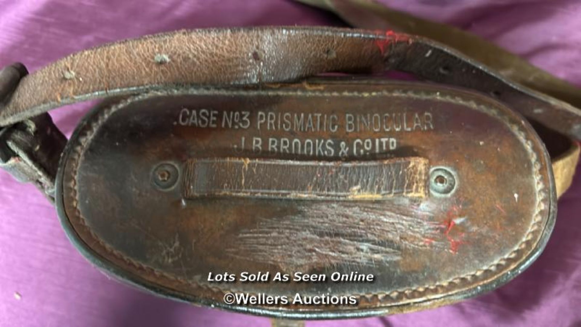 WORLD WAR ONE PRIVATE PURCHASE BINOCULARS, CARRY CASE INSCRIBED 'CASE NO.3 PRISMATIC BINOCULAR, J.B. - Image 7 of 7