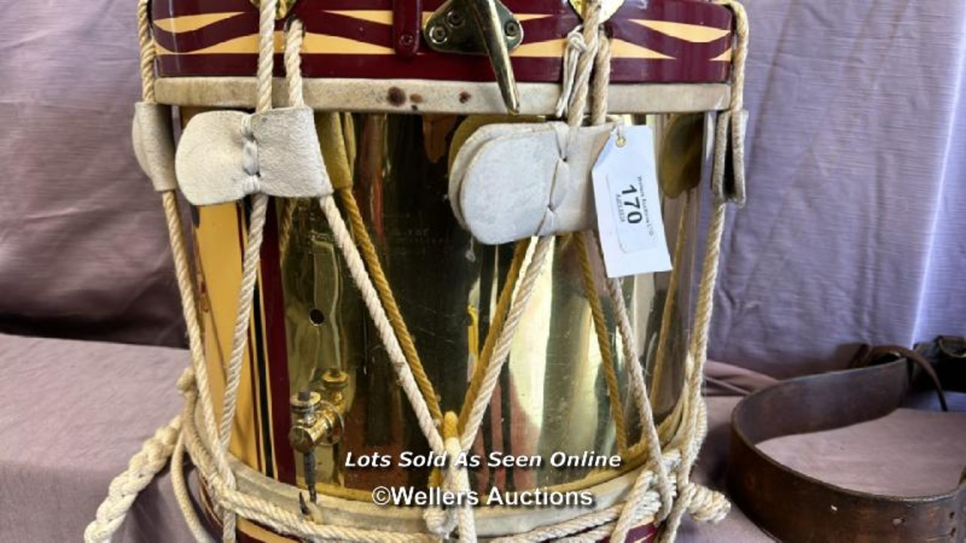 MILITARY BAND DRUM FROM THE '4TH BN THE WILTSHIRE REGIMENT' WITH BATTLE HONOURS, PRE WORLD WAR TWO - Bild 6 aus 10