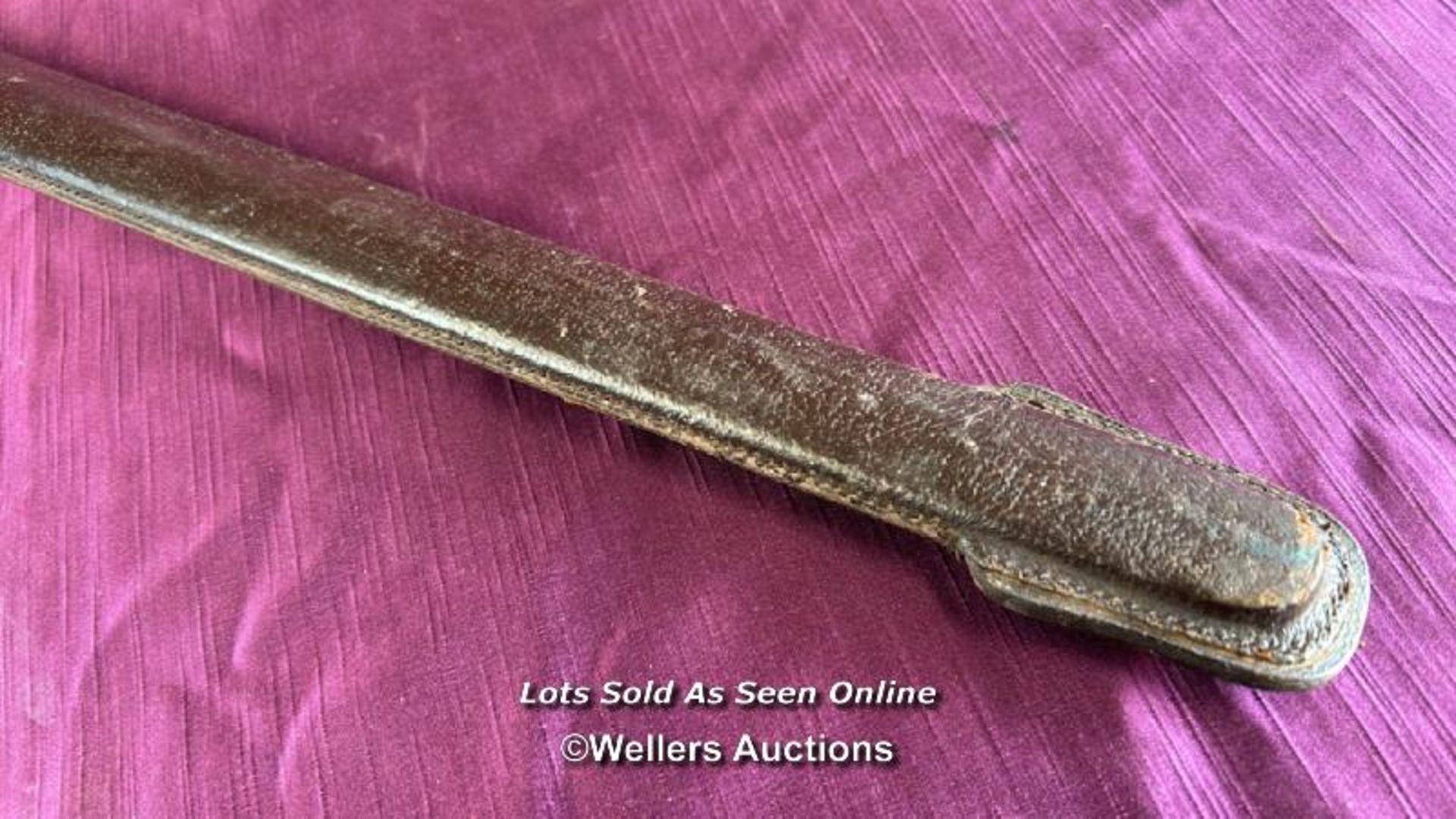 ANTIQUE INFANTRY OFFICERS SWORD WITH LEATHER SCABBARD, LENGTH 99CM - Bild 11 aus 12