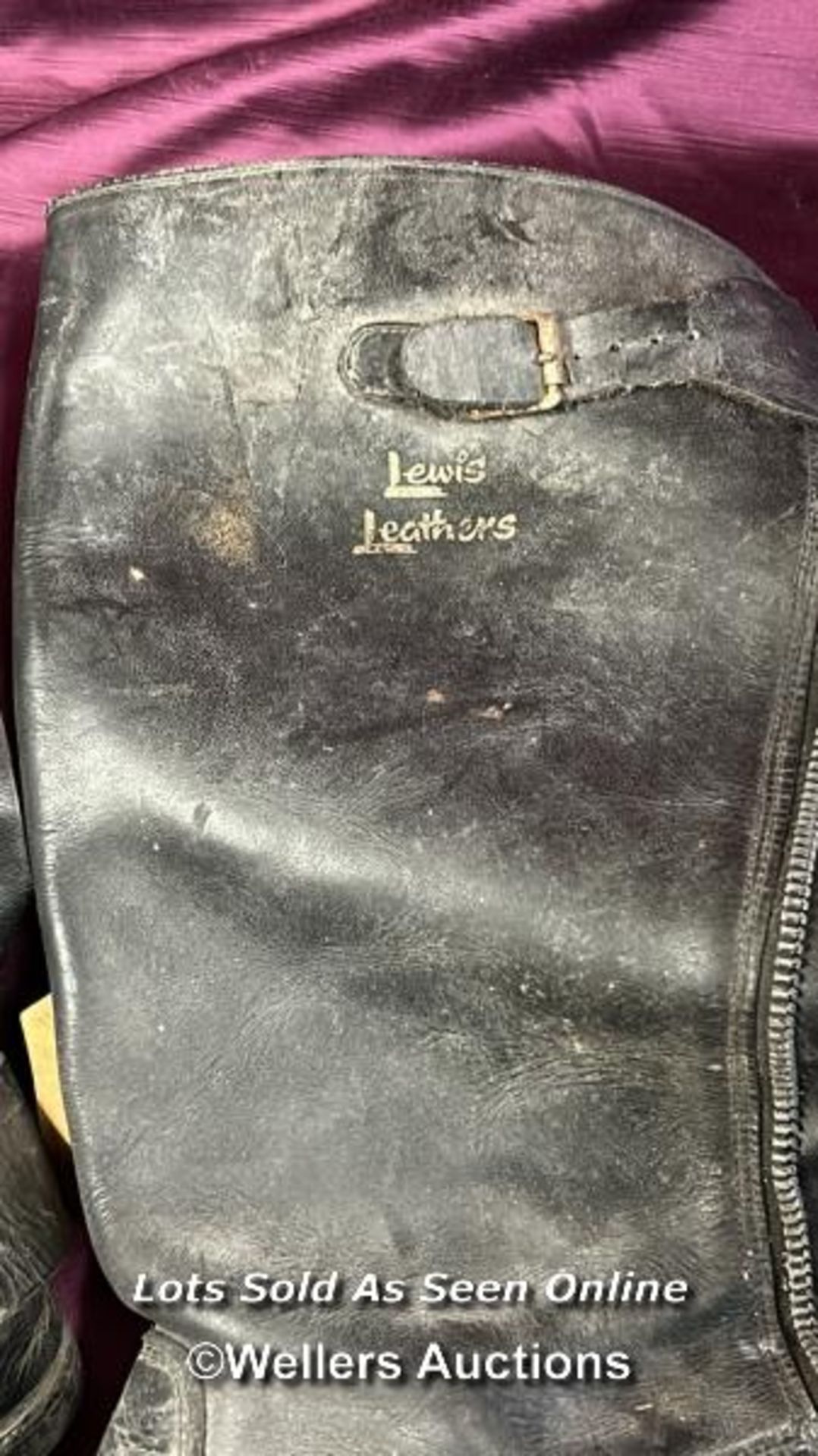 PAIR OF VINTAGE LEWIS LEATHERS BIKERS BOOTS - Image 3 of 4