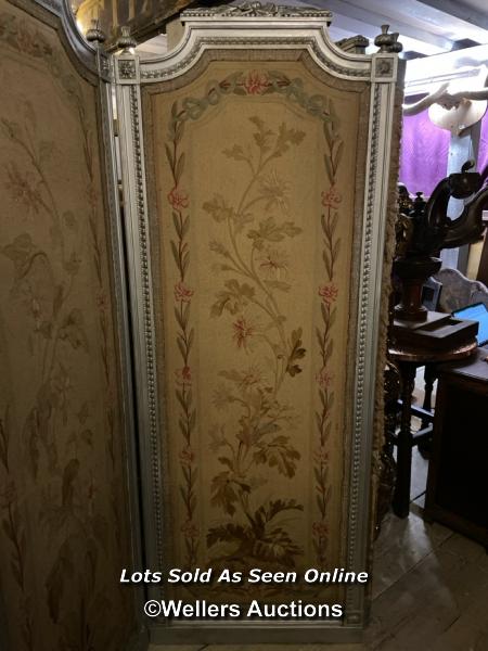 19TH CENTURY LOUIS XVI FOUR PANEL SCREEN WITH SILVERED PAINT FINISH AND ORIGINAL NEEDLEWORK - Image 5 of 5