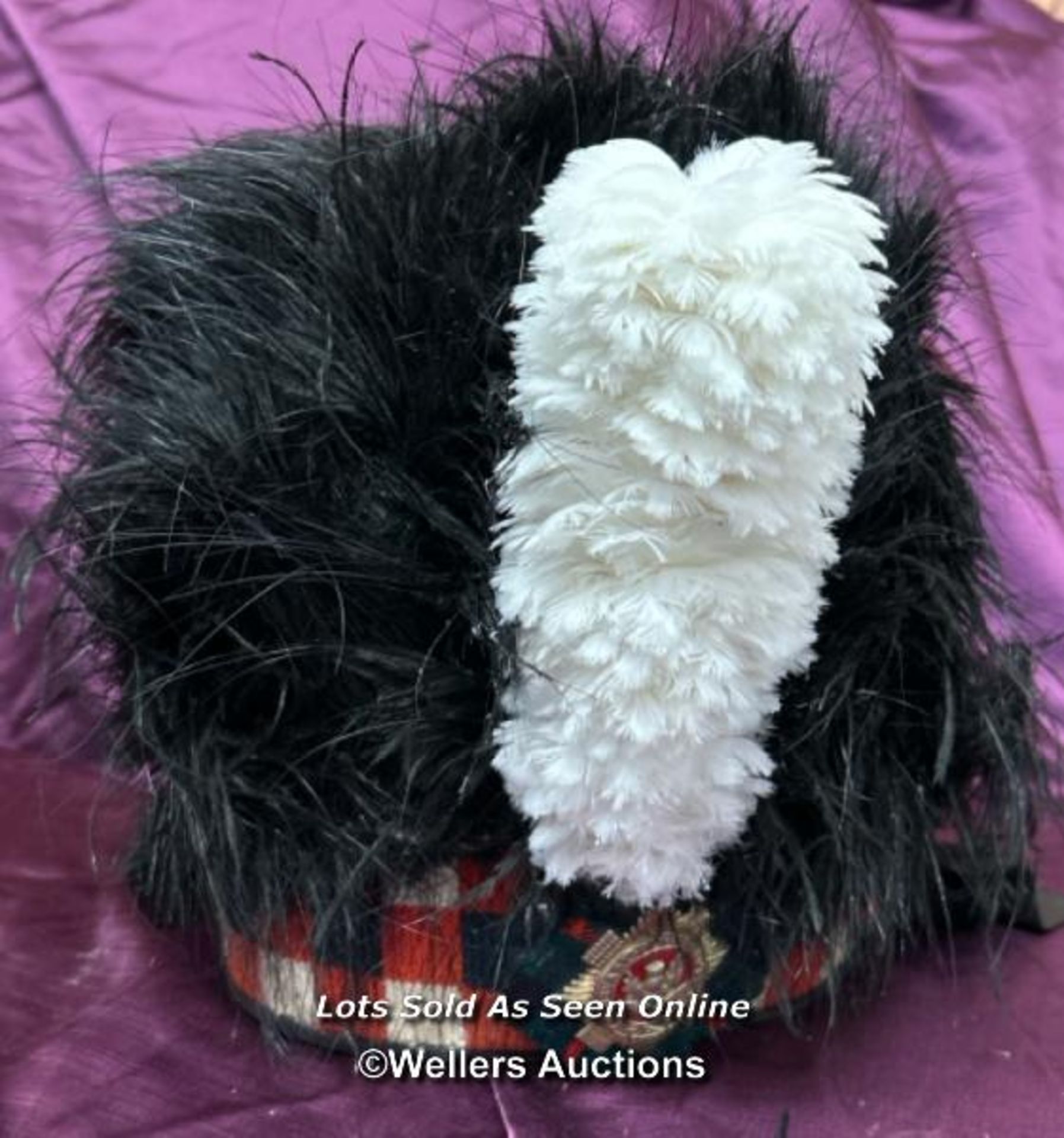 MID 20TH CENTURY OSTRICH FEATHER HIGHLAND BONNET WITH PLUME, TRANSVAAL 8TH INFANTRY, SCOTTISH