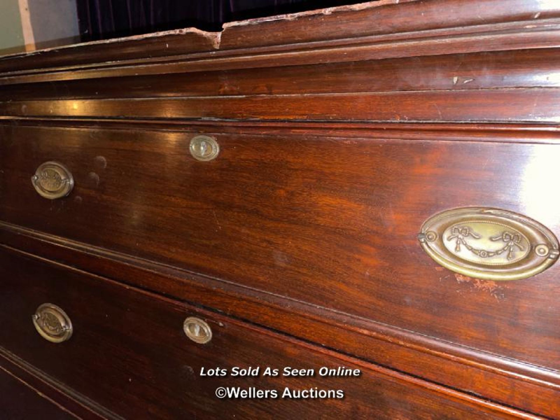 19TH CENTURY CHEST OF SIX GRADUATED DRAWERS IN MAHOGANY, SOME MOULDINGS MISSING, 112 X 56 X 170CM - Image 2 of 4