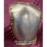 EARLY 20TH CENTURY CUIRASSIERS BACK PLATE WITH ORIGINAL LEATHER LINING