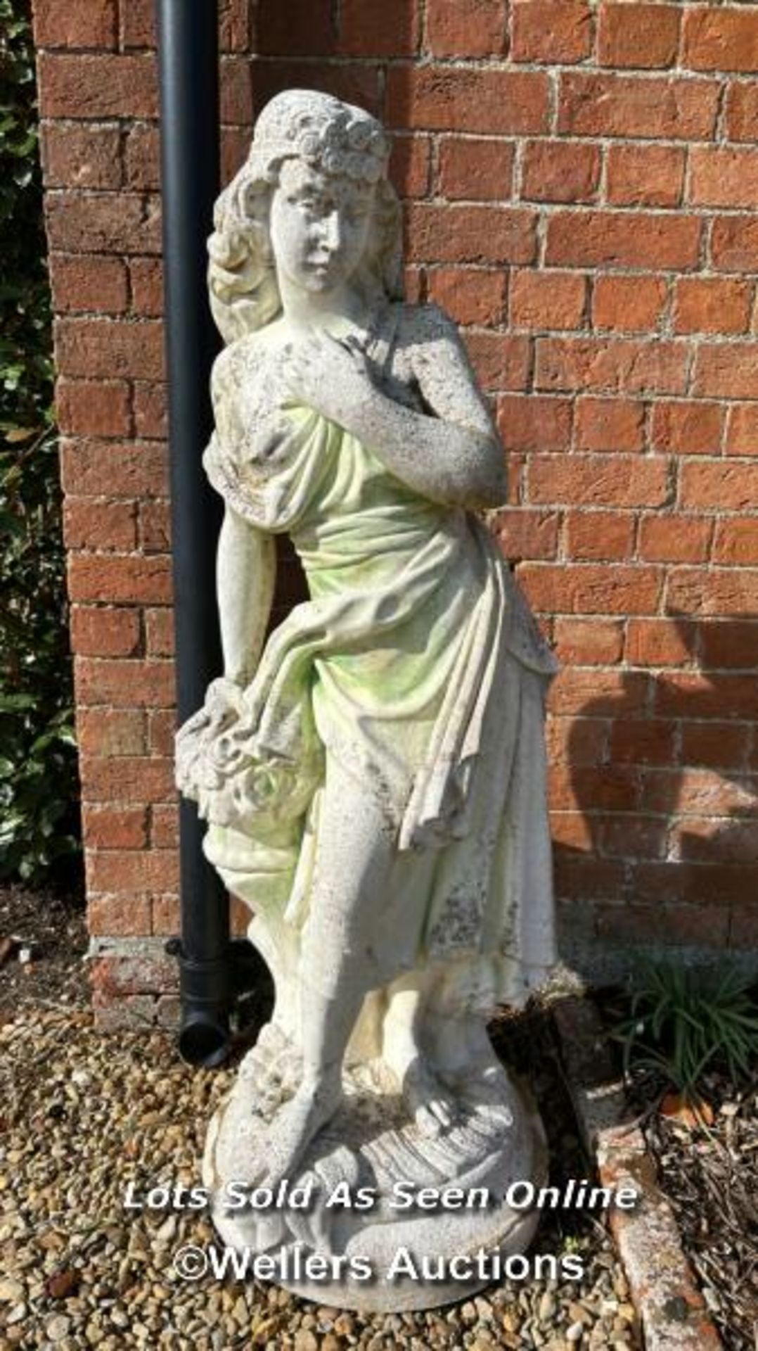 MARBLE DI LATTE STATUE OF A CLASSICAL MAIDEN HEIGHT 132CM, THIS LOT IS LOCATED AWAY FROM THE AUCTION