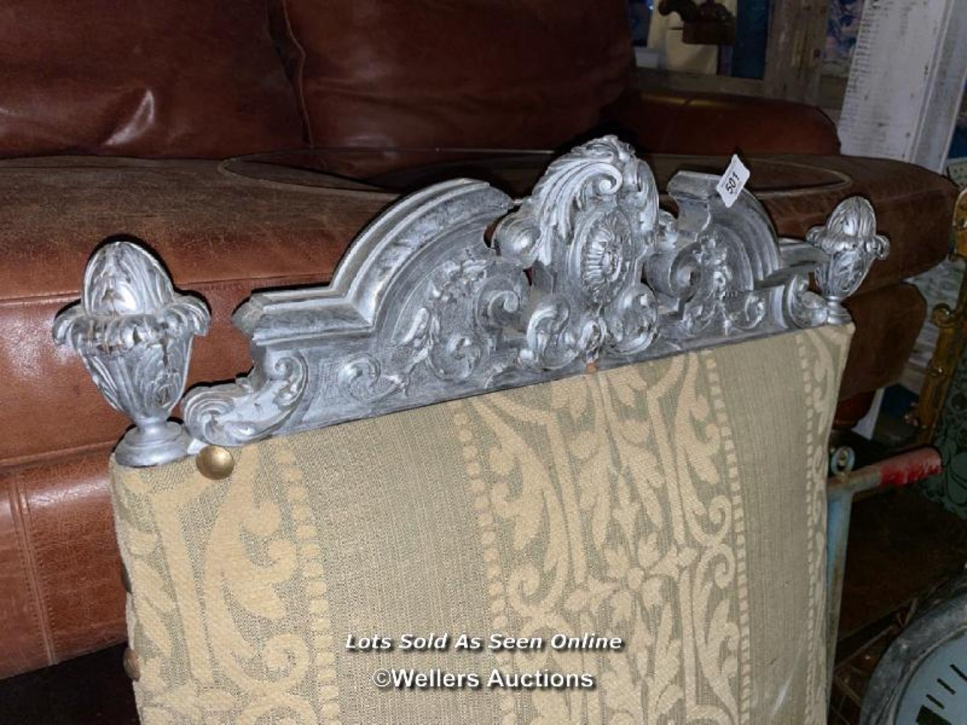 RENAISSANCE REVIVAL THRONE CHAIR WITH SILVERED PAINT FINISH, 71 X 56 X 140CM - Image 2 of 4